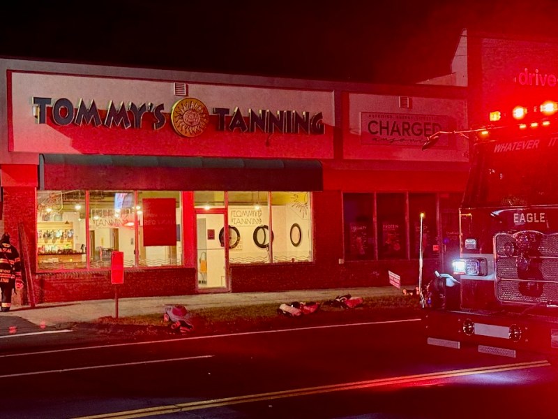 Firefighters respond to electric fire at Tommy's Tanning