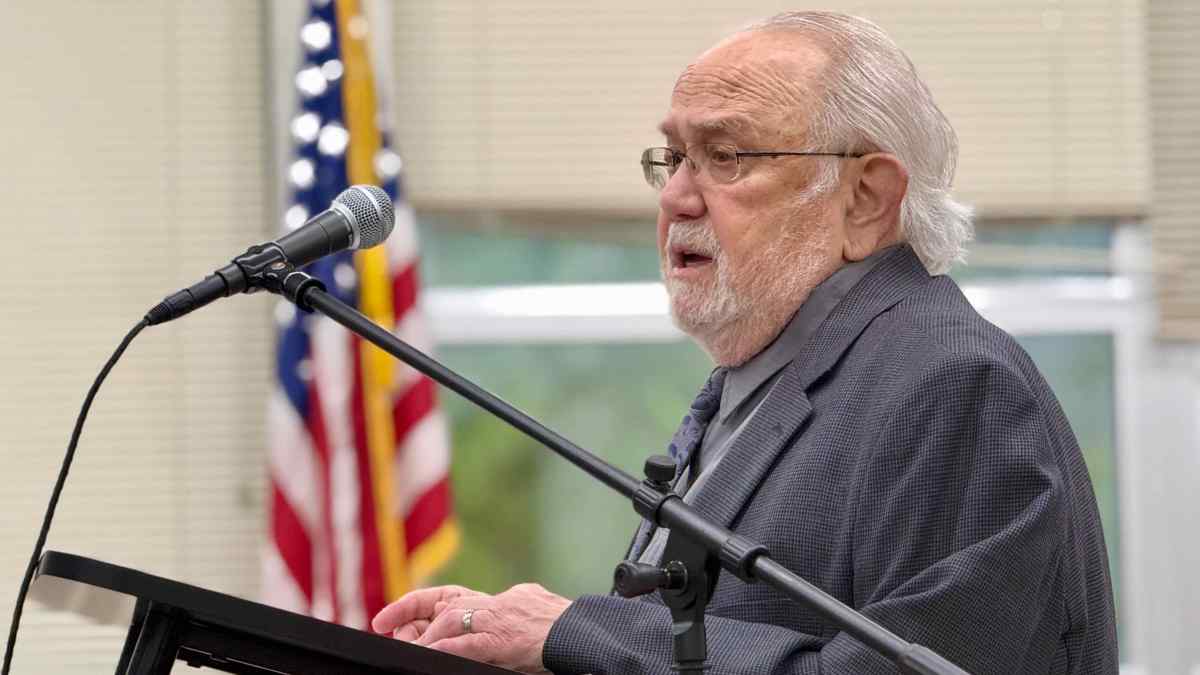 Seymour Commission Approves Pearl Street Zone Change