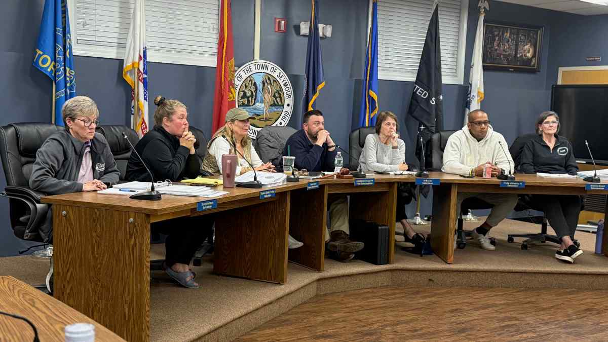 Seymour Tweaks Budget; Third Referendum Scheduled May 19