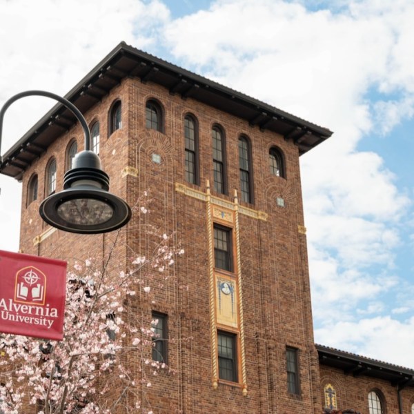 Two Valley Students Make Dean’s List At Alvernia University
